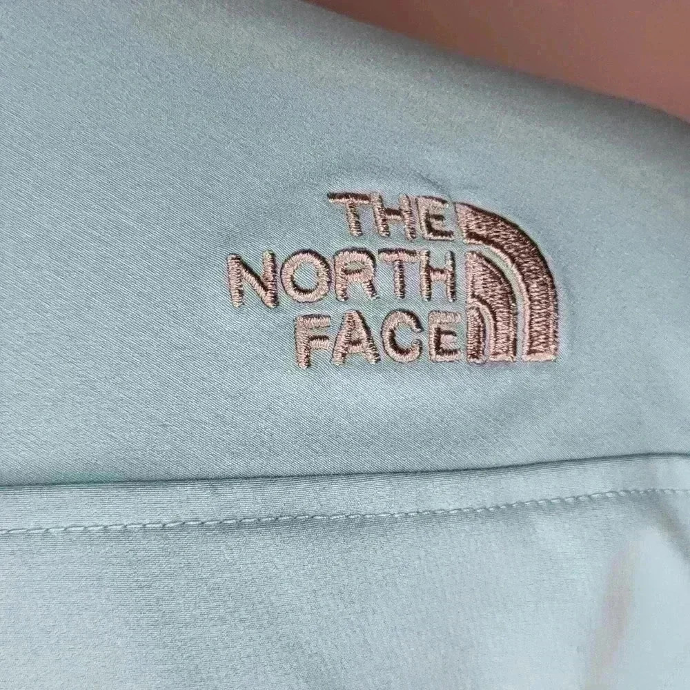 The North Face Women's Canyonlands ¼ Zip Womens Size Small Eggshell Blue - Picture 13 of 15